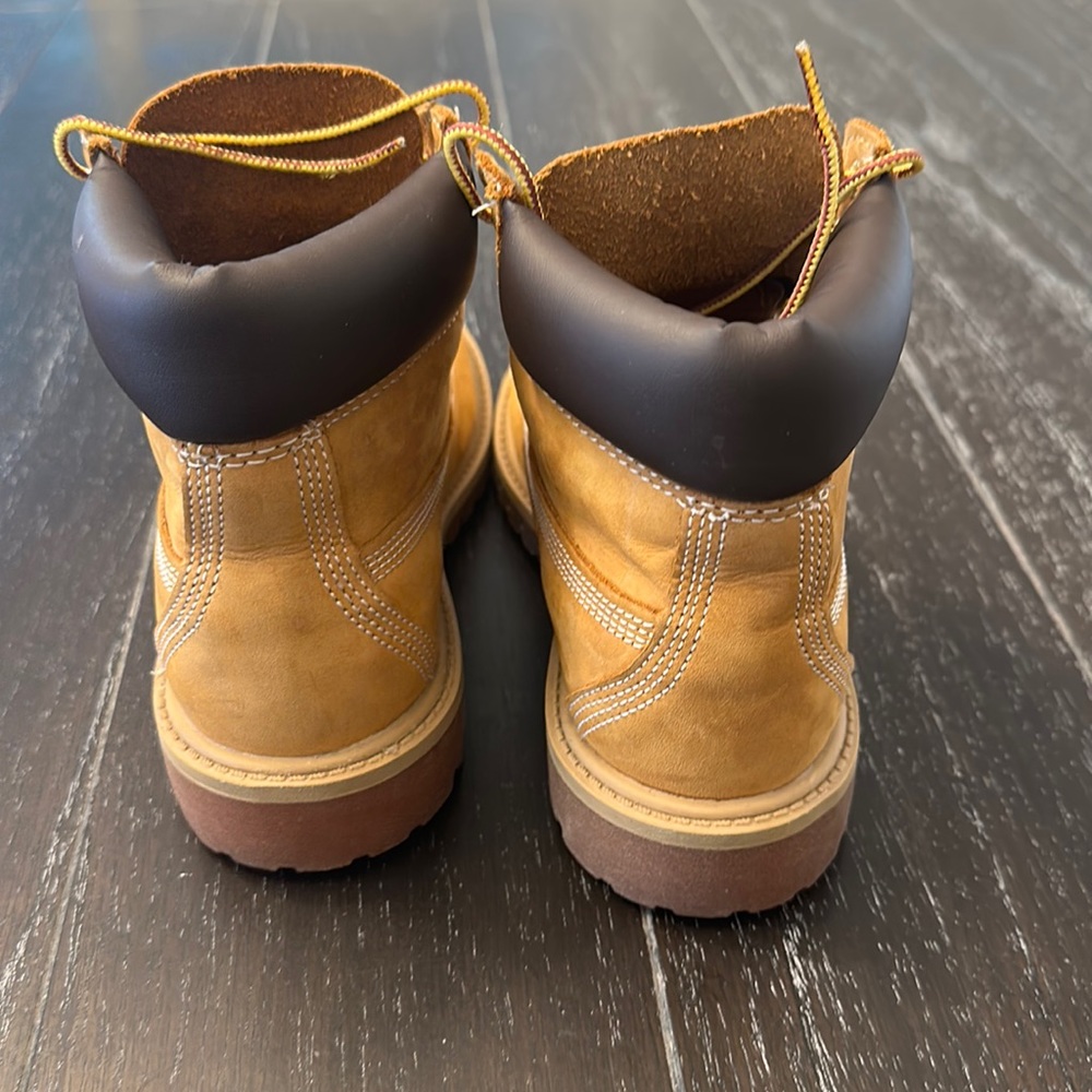 Timberland Boot - Picture 3 of 8